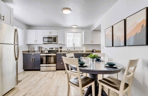 Sugar House Apartment | McClelland by Cloud Dream Homes