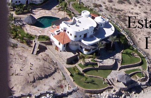 Pescadero House | McGann Estate Resort: Two Houses on the Beach, sleeps 14