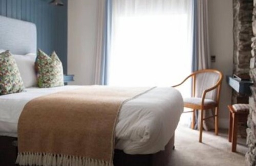 Culdaff Bed & Breakfast | McGrory's Hotel