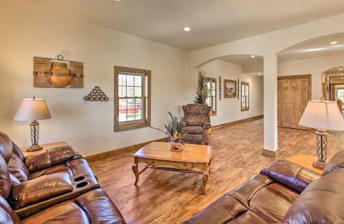 Campbellsport Apartment | McJuggers Loft Walk to Lake, Park, Restaurants