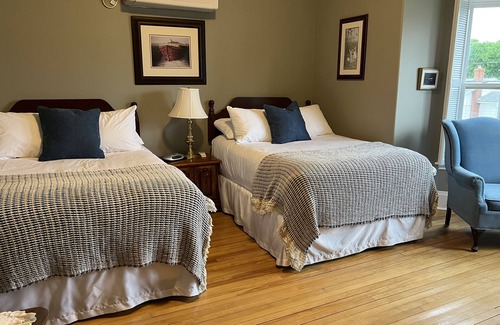 Souris Bed & Breakfast | McLean House Bed & Breakfast