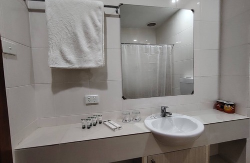 Mount Hagen Hotel | McRoyal Hotel
