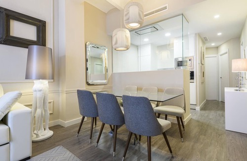 La Roqueta Apartment | MD Pelayo center with terrace