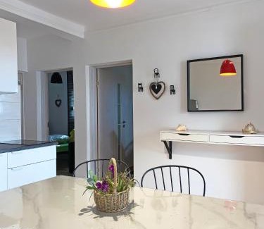Zgrade Apartment | MDM House