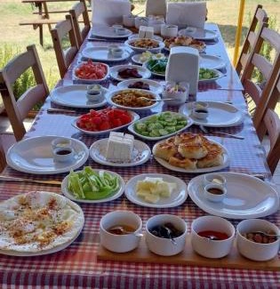 Demirkoy Hostel | Meşeliev Pansiyon