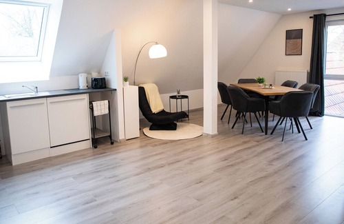 Brake Apartment | ME LIVING Holiday apartment Loft Lemgo Brake
