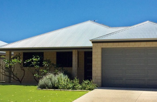 Meadow Springs House | Meadow Springs - Modern & Stylish in Mandurah