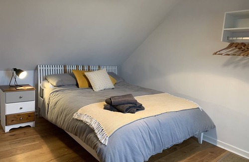 Coleford House | Meadow View @ Glebe Barn