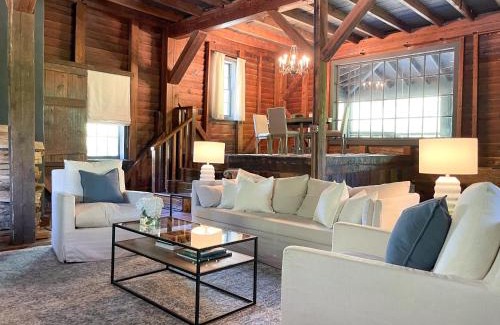 Lee County House | Meadows Mill House I