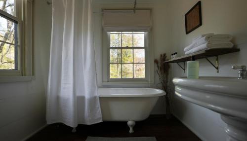 Lee County House | Meadows Mill House II