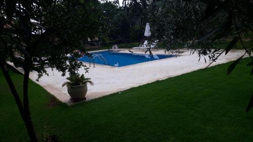 Kontos House | MEDITERRANEAN GARDEN VILLA
