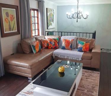 Constantia Park Apartment | Mediterranean Palms