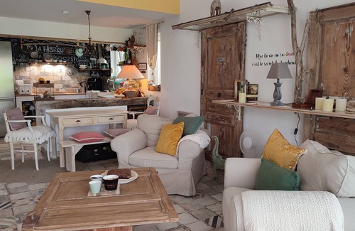 Canale-di-Verde House | Mediterranean vacation home for 4 people right on the sandy beach