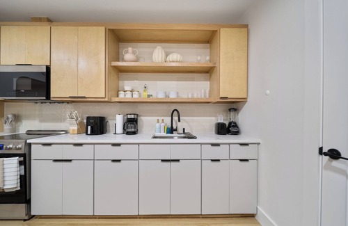 Greater East End Apartment | Mediterranean Villa Vibes #5 at East Downtown