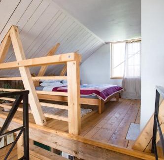 Laza House | Mednieki Kalvene