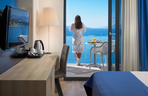 Podgora Hotel | Medora Auri Family Beach Hotel