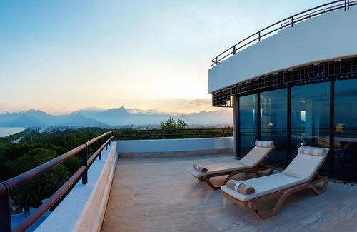 Antalya City Centre Resort | Medworld Health & Rehabilitation Center Rixos Antalya