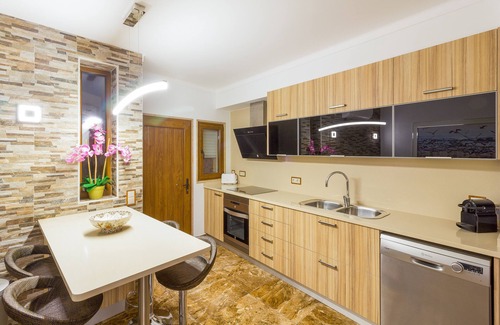 Sintra House | Meet Ilidia's House