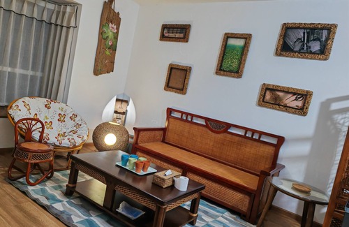 Chenghua Apartment | Meet Your, Panda Base 2-bedroom apartment