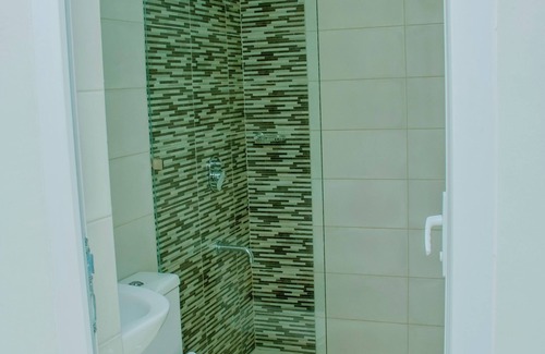 Dar es Salaam Hotel | MEGA Lodge