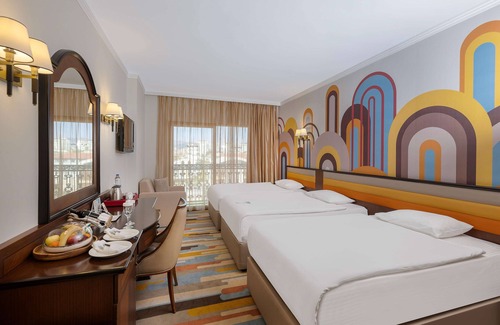 Konyaalti Resort | Megasaray Westbeach Antalya