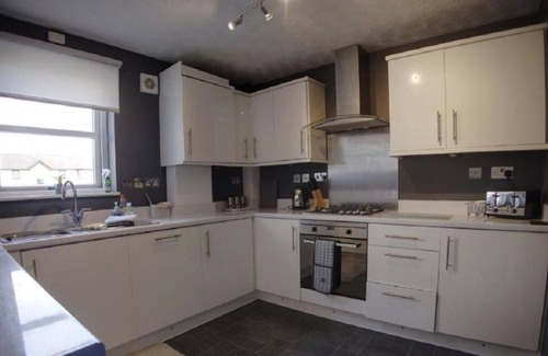Craiglockhart Apartment | Meggetland
