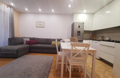 Istok Apartment | Megi
