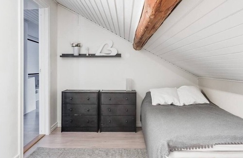 Eksharad Apartment | Mehrbettzimmer für 4 Gäste mit 13m² in Ekshärad