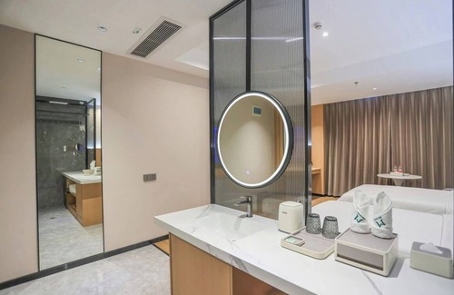 Longhua District Hotel | MEIJI HOTEL- Guanhu Century Square