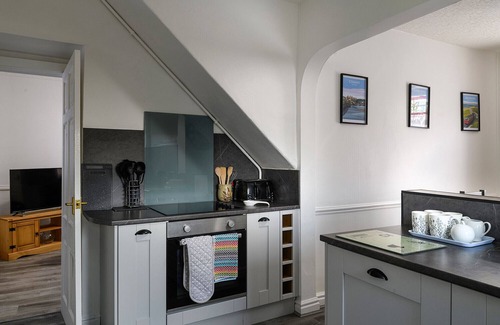 Llansanffraid Glan Conwy Cottage | Meirion Cottage - Two Bedroom Cottage, Sleeps 4