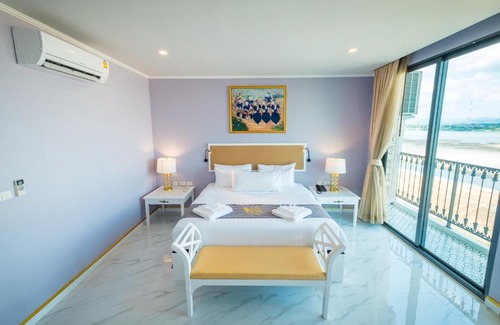 Nakhon Phanom Hotel | Mekong Heritage Hotel