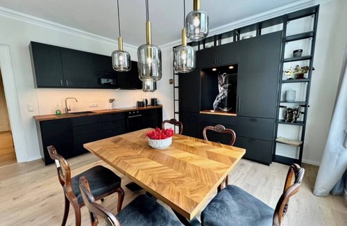 Celle Apartment | MEL&BENS Castle Suite | Old Town | Parking Option