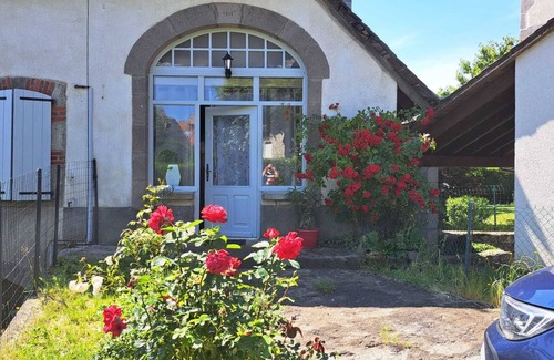 Vezels-Roussy House | Mélanie and Léon's house in the heart of a small village