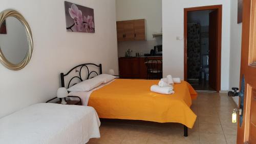 Loutraki Apartment | Melia studio 2 seafront apartment