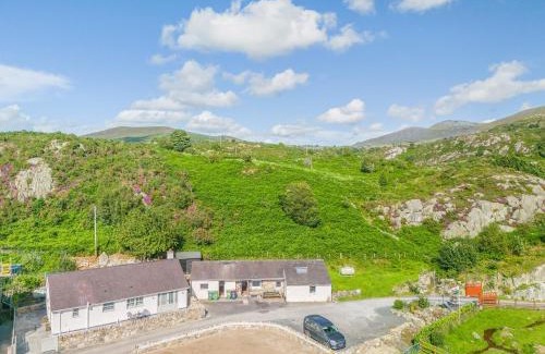 Brynrefail House | Melin Y Wig