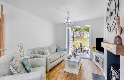 Brynrefail House | Melin Y Wig