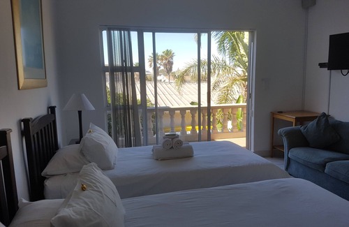 Melkbosstrand House | Melkbosch Guesthouse