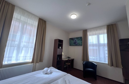 Old Town Hotel | Memel Hotel