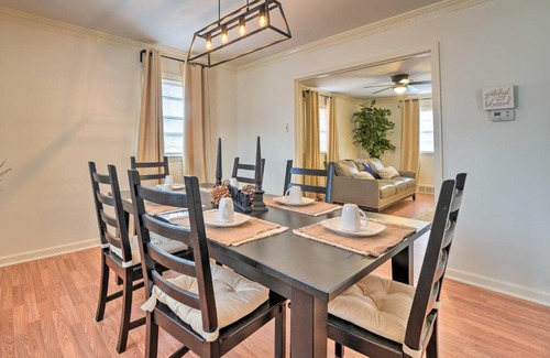 Whitehaven House | Memphis Vacation Rental - half Mi to Graceland