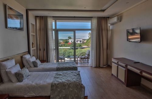 Antsirabe Hotel | Menabe'l