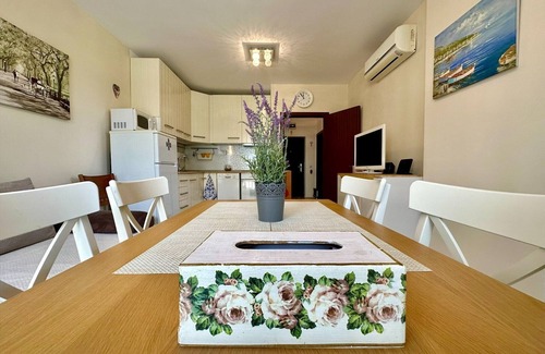Chaika Apartment | MENADA * Cascadas * Luxury two bedroom apartment