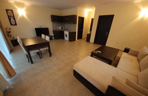 Yurta Apartment | MENADA pool view apartment in Sveti Vlas