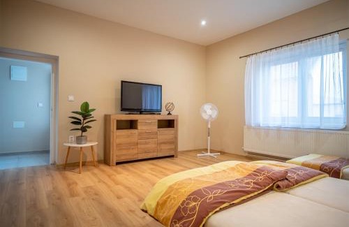Sturovo Apartment | Mendi