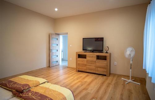 Sturovo Apartment | Mendi