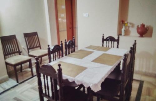 Caranzalem House | Menezes House