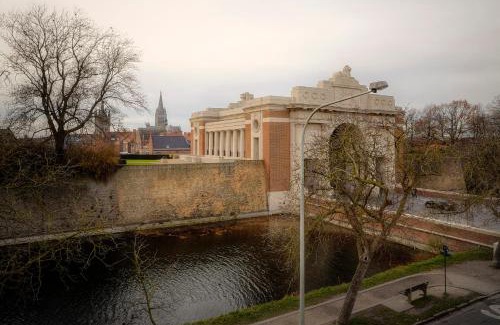 Ypres House | Menin Gate House