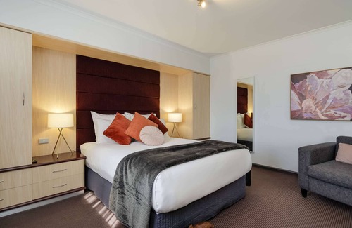 Albury Hotel | Mercure Albury