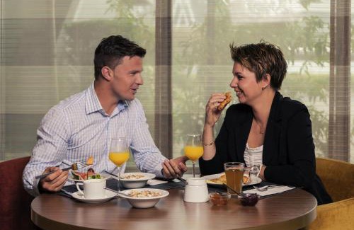 Groningen Hotel | Mercure Hotel Groningen Martiniplaza