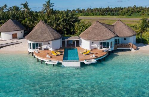 Kooddoo Resort | Mercure Maldives Kooddoo - Adults - Only Escape - 50 percent off Transfers