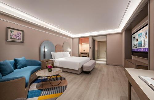 Chongchuan Hotel | Mercure Nantong Suxitong Riverside